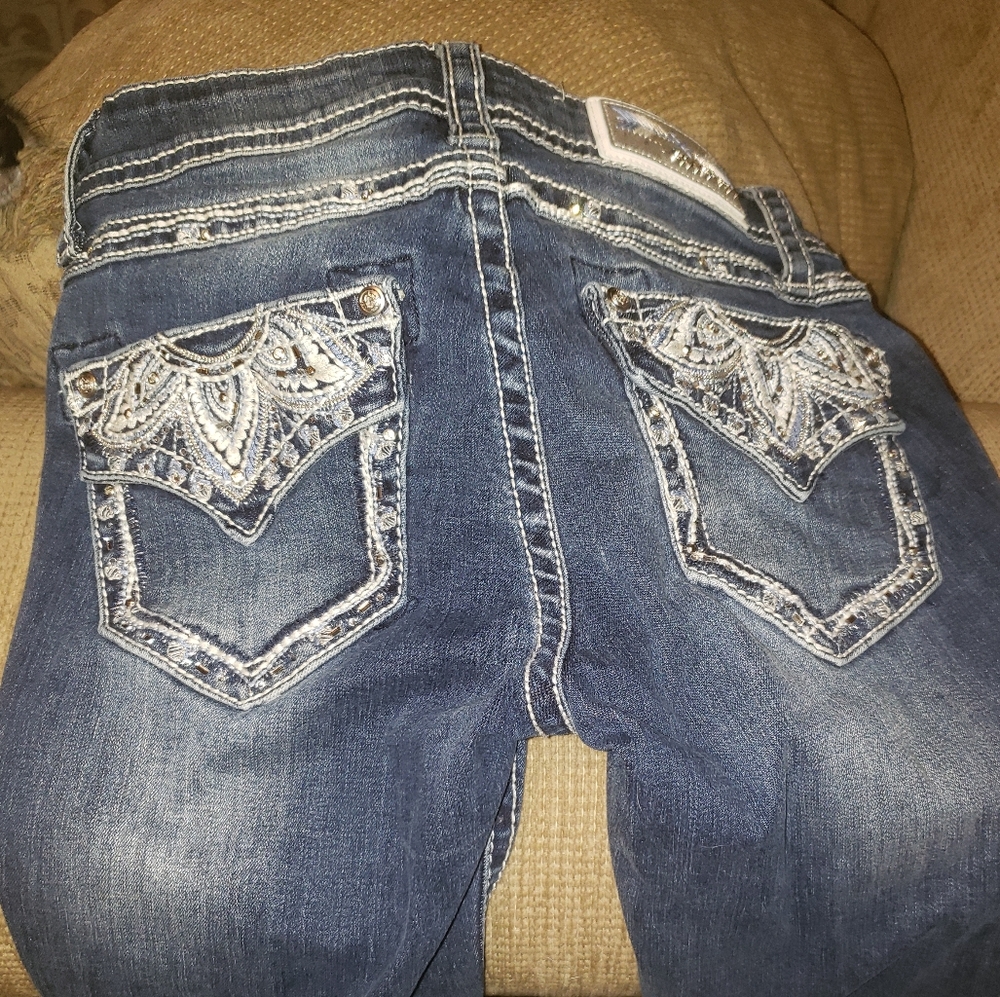 Grace in LA Jeans